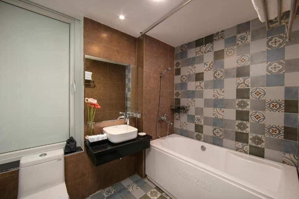 The Grand Diamond C Thanh Nhan Ханой Номер фото